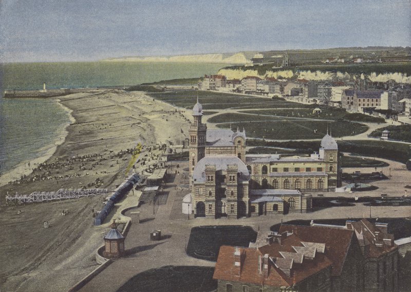 Dieppe, Pohled z hradu (barevná fotografie) od (after) French Photographer