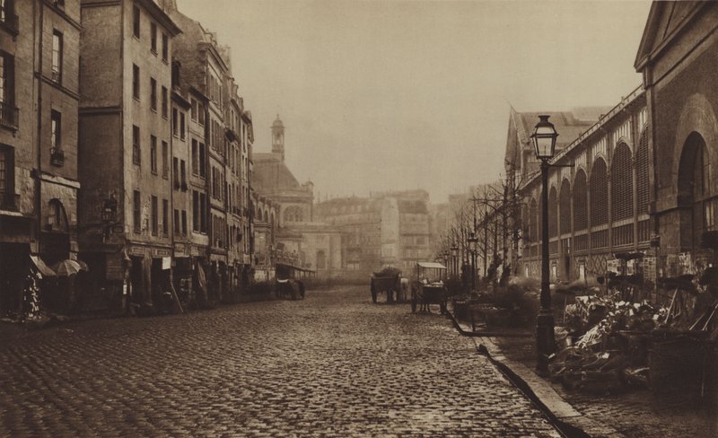 Rue de la Tonnellerie, v Les Halles (černobílá fotografie) od (after) French Photographer