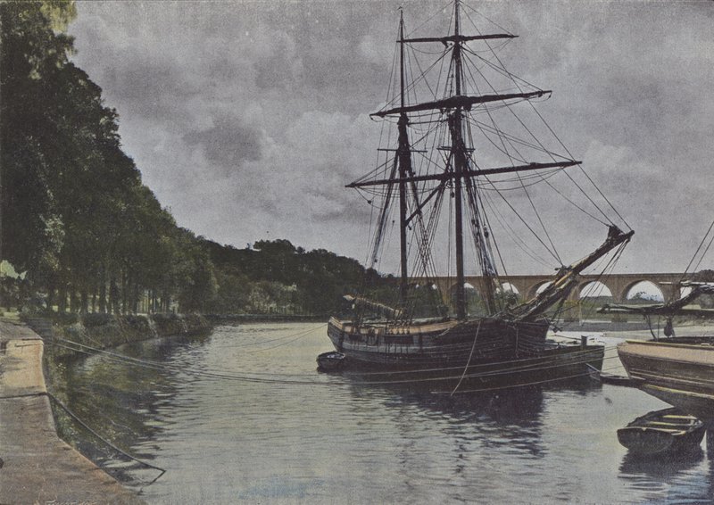 Břehy Blavet, v Hennebont (barevné foto) od (after) French Photographer