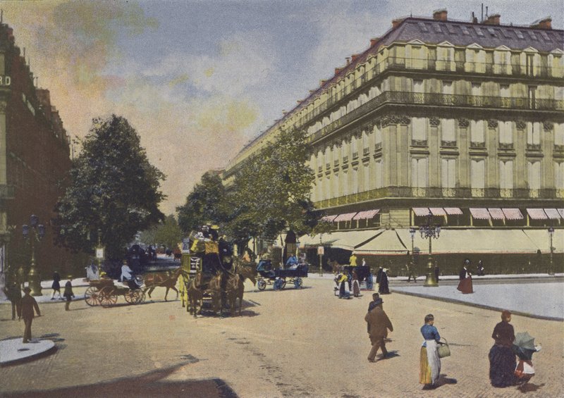 Paříž, Les Boulevards (barevné foto) od (after) French Photographer
