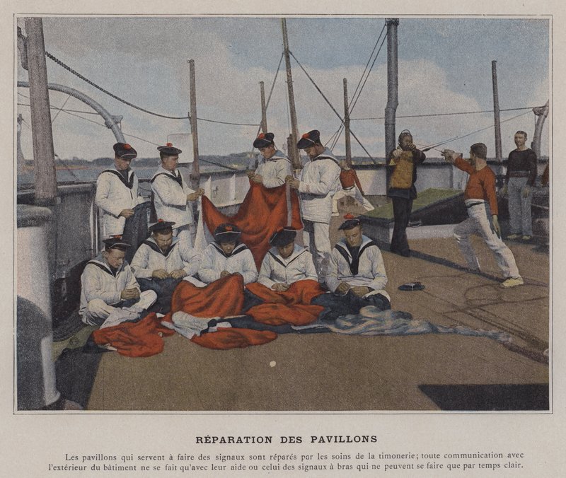 Reparation des Pavillons (barevné foto) od (after) French Photographer