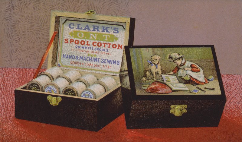 Americká reklamní vizitka Clarks s cívkovou bavlnou od American School