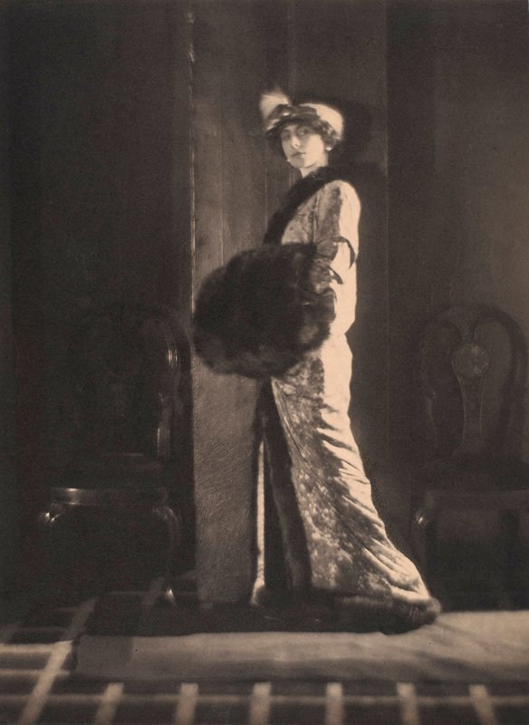 Olga de Meyer, asi 1912 (čb fotografie) od Alphonse De Meyer