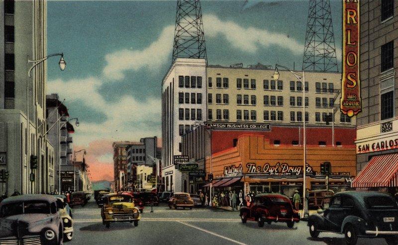 Phoenix, Arizona: Central Avenue, pohled na jih z Monroe (foto) od American Photographer (after)