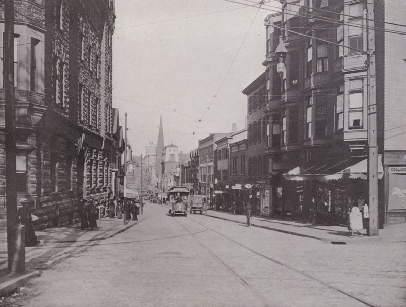 Providence, Rhode Island: Westminster Street východně od katedrály (černobílá fotografie) od American Photographer (after)
