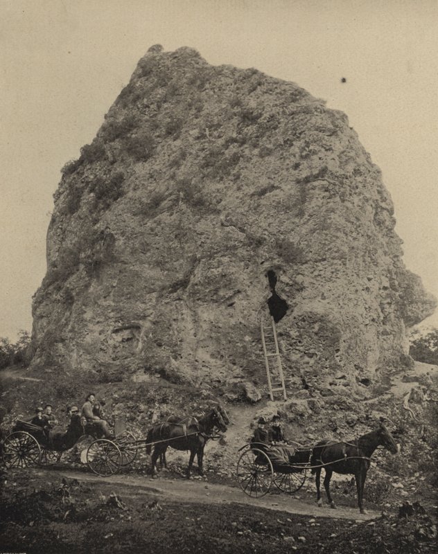 Sugarloaf Rock, Mackinac Island, Michigan (černobílá fotografie) od American Photographer (after)