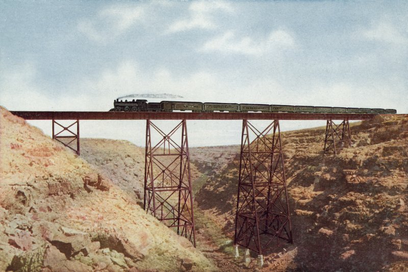 Canyon Diablo, Arizona (barevná fotografie) od American Photographer