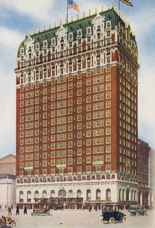 Chicago: "The Blackstone", Michigan Avenue a Hubbard Court (barevné foto) od American Photographer