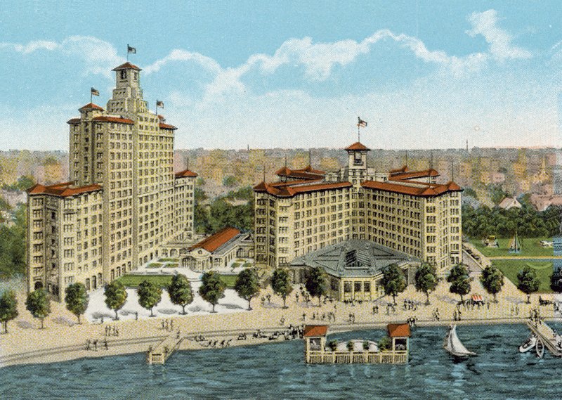 Edgewater Beach Hotel (barevná fotografie) od American Photographer