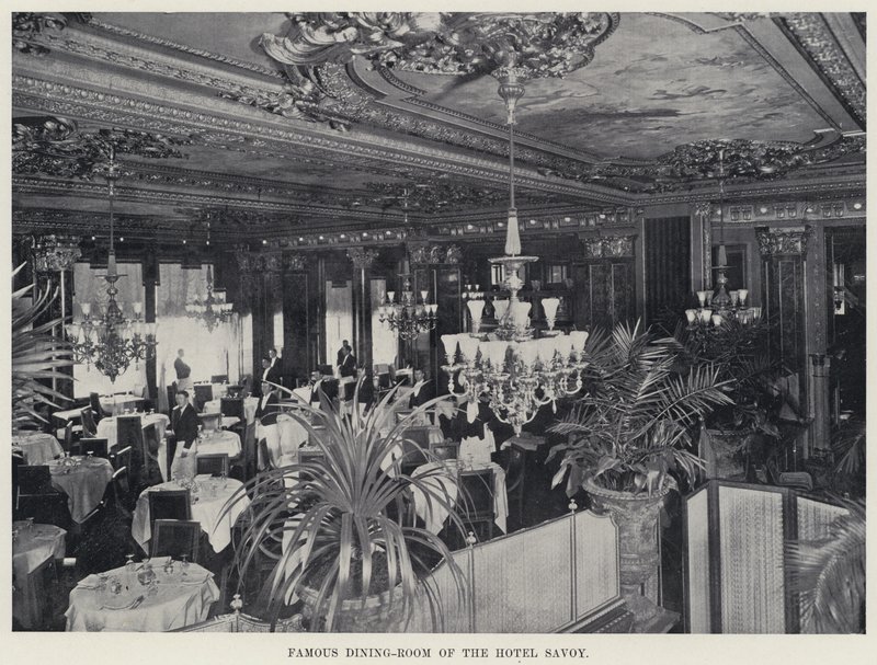 Slavná jídelna hotelu Savoy (černobílá fotografie) od American Photographer