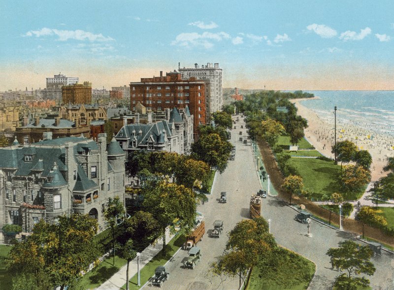 Lake Shore Drive, severně od hotelu Drake (barevná fotografie) od American Photographer