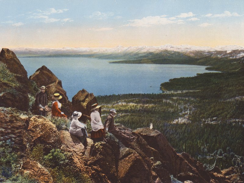 Jezero Tahoe z hory Mount Watson, Kalifornie (barevné foto) od American Photographer