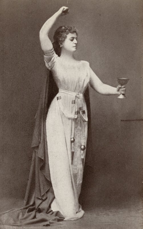 Lilli Lehmannová jako Isolda v představení "Tristan a Isolda" (čb fotografie) od American Photographer