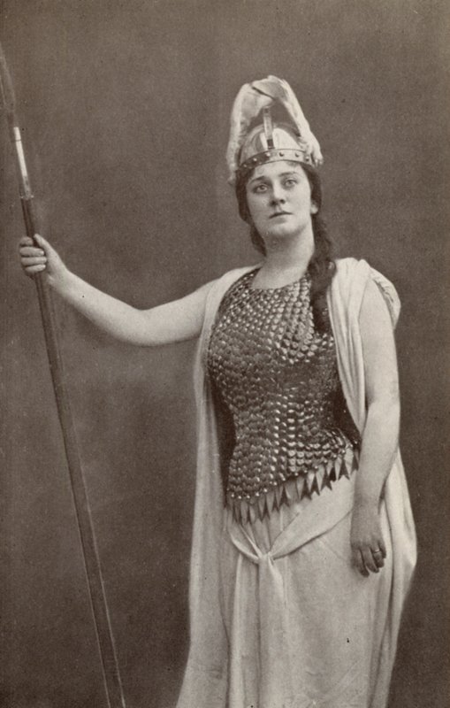 Lillian Nordica jako Brunnhilda ve filmu "Die Walkure" (čb fotografie) od American Photographer
