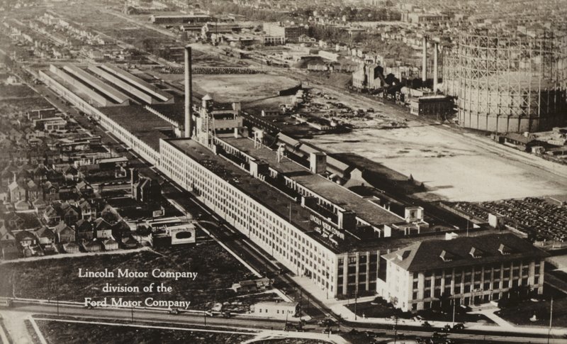 Lincoln Motor Company divize Ford Motor Company, Detroit, Michigan od American Photographer