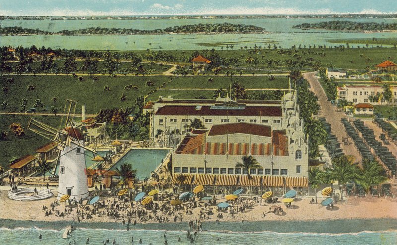 Miami, Florida, asi 1925: Miami Beach Casino (barevné foto) od American Photographer