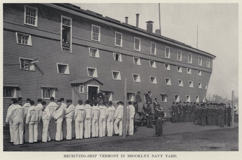 Přijímající loď Vermont v Brooklyn Navy Yard (černobílá fotografie) od American Photographer