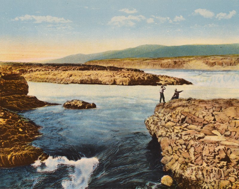 Dalles na řece Columbia (barevné foto) od American Photographer