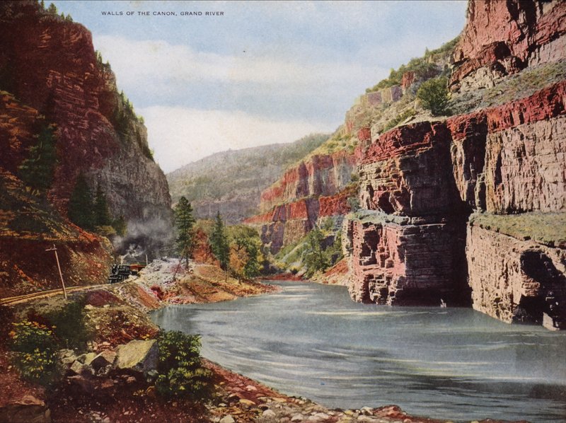 Stěny kánonu, Grand River (barevné foto) od American Photographer