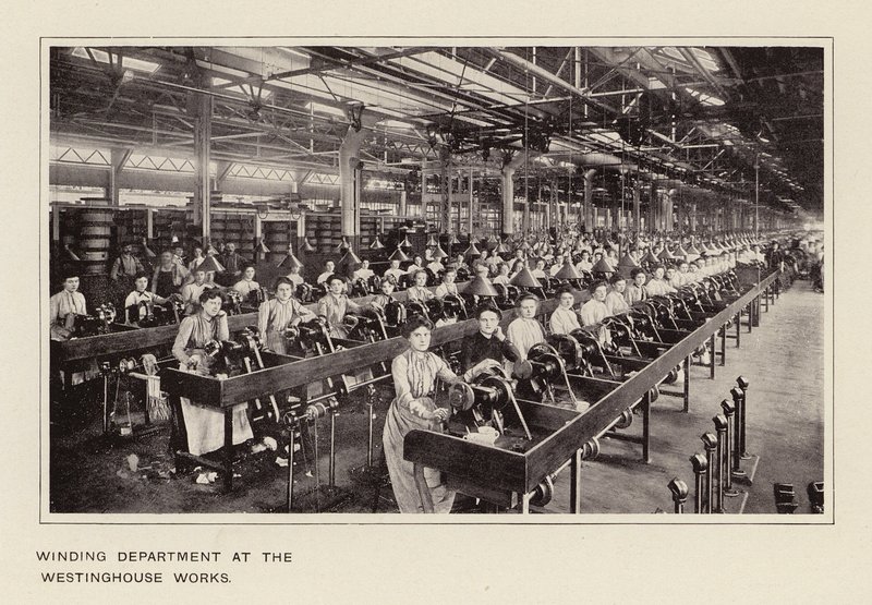 Oddělení navíjení v továrně Westinghouse (čb fotografie) od American Photographer