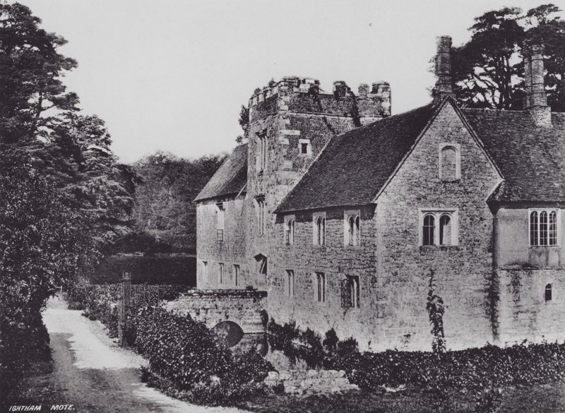 Ightham Mote (černobílá fotografie) od Charles Essenhigh Corke