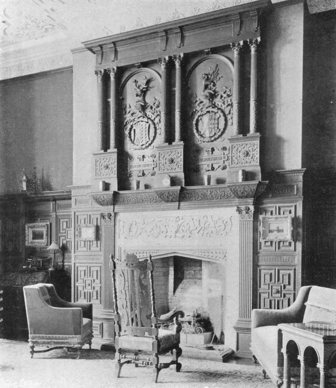 Krásný Mantel-Piese od Charles Latham