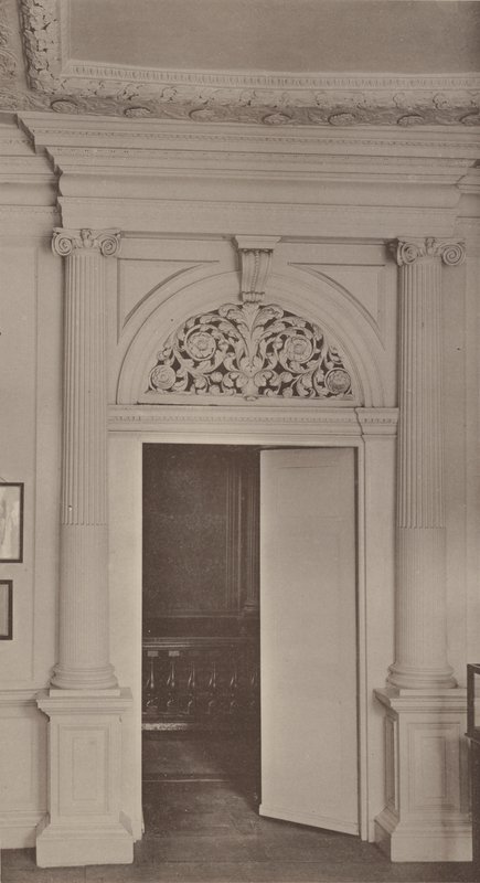 Dveře v Ashburnham House, Westminster od Charles Latham