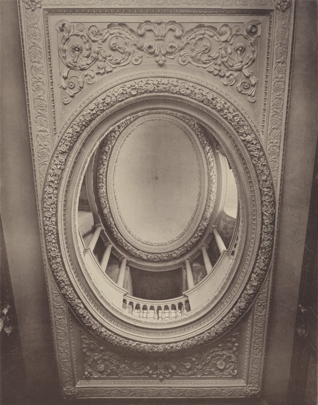 Ashburnham House, Westminster, kupole nad schodištěm od Charles Latham