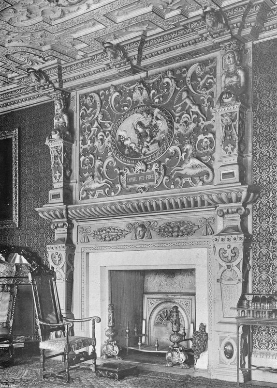 Boston House: Komín z přijímacího pokoje od Charles Latham