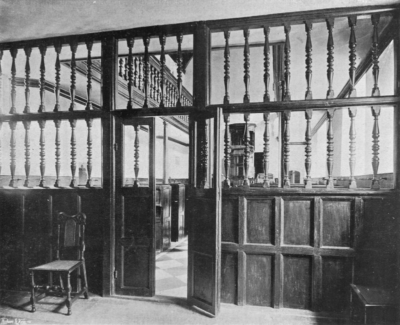 Kaple od Charles Latham