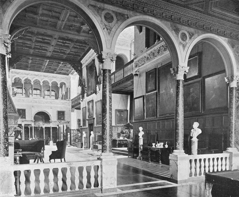 Velký sál a jeho galerie od Charles Latham