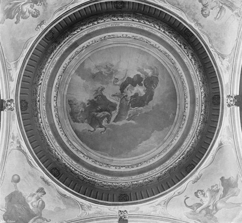Interiér kupole sálu od Charles Latham