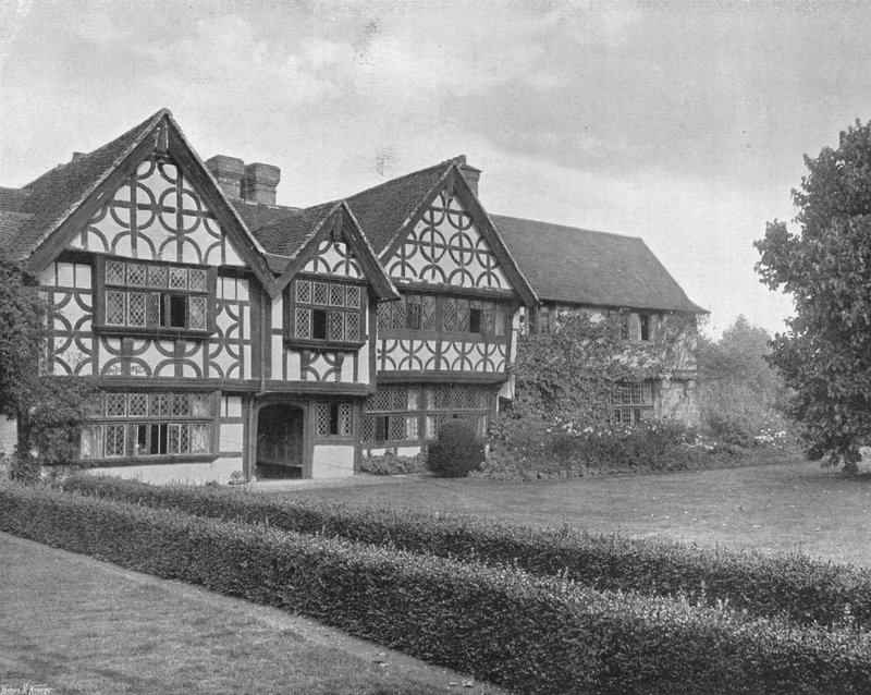 The Old Manor a Moruše Tree od Charles Latham