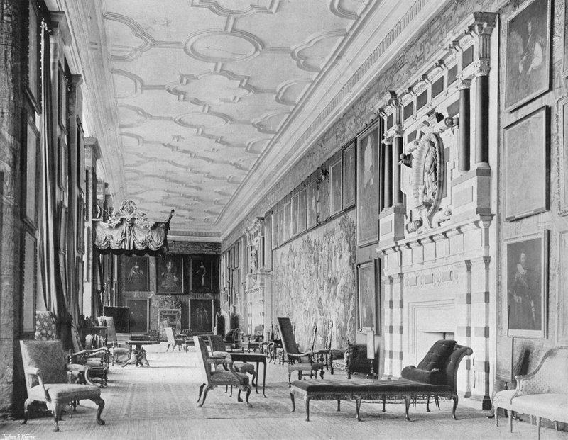 Galerie obrázků (černobílá fotografie) od Charles Latham