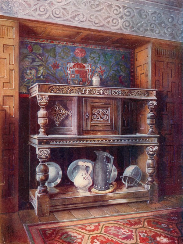 Soudní skříňový bufet od Edwin John Foley