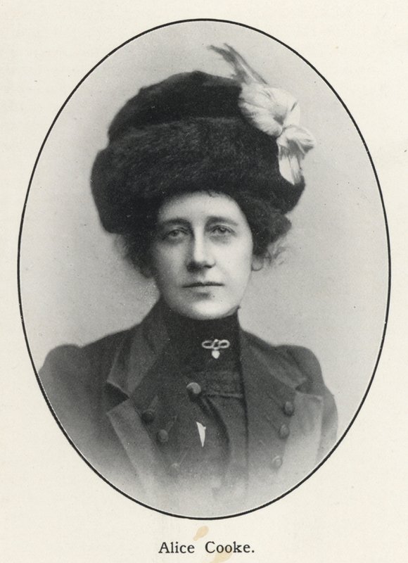 Alice Cooke (černobílá fotografie) od English Photographer
