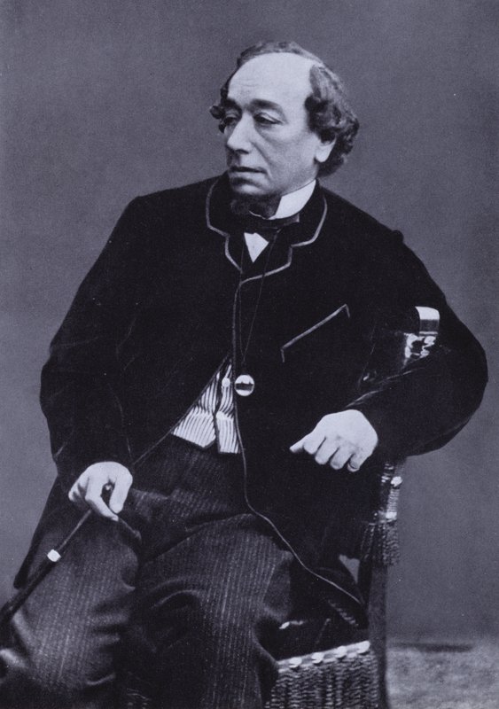 Benjamin Disraeli, hrabě z Beaconsfield, britský konzervativní politik a předseda vlády od English Photographer