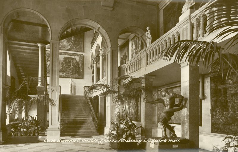 Bowes Museum, Barnard Castle, County Durham (černobílá fotografie) od English Photographer