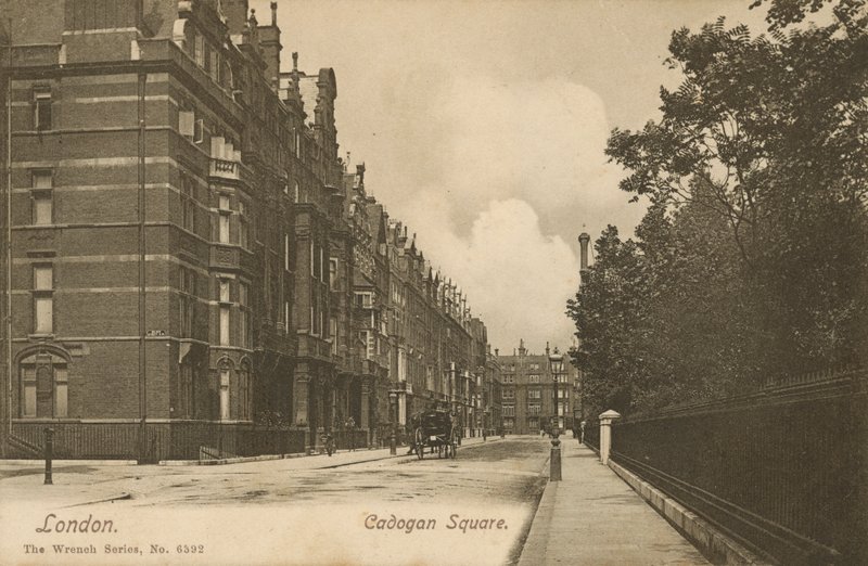 Cadogan Square, Londýn (černobílá fotografie) od English Photographer