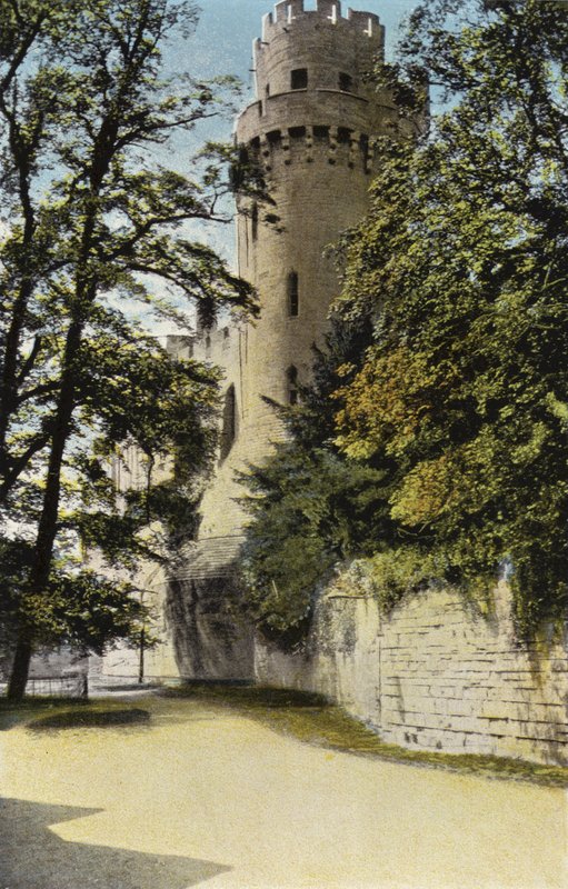 Caesars Tower, Warwick od English Photographer