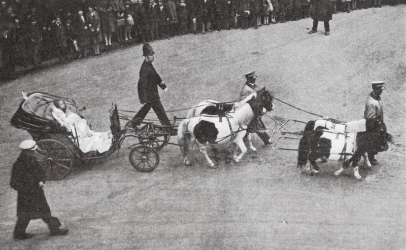 Popelčin kočár, Lord Mayor