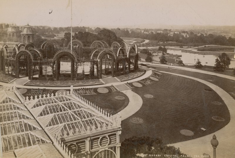 Crystal Palace, Sydenham, Londýn od English Photographer