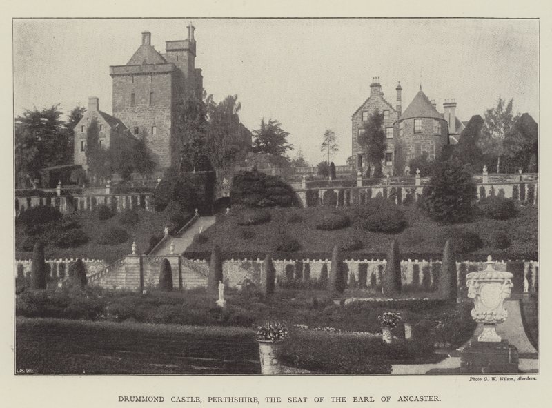 Hrad Drummond, Perthshire, sídlo hraběte z Ancasteru od English Photographer