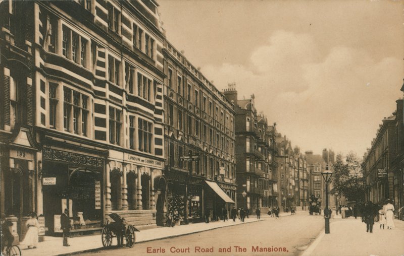 Earls Court Road a The Mansions, Londýn od English Photographer