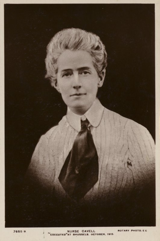 Edith Cavell od English Photographer