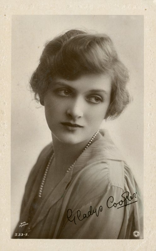 Edwardian pohlednice Gladys Cooper od English Photographer