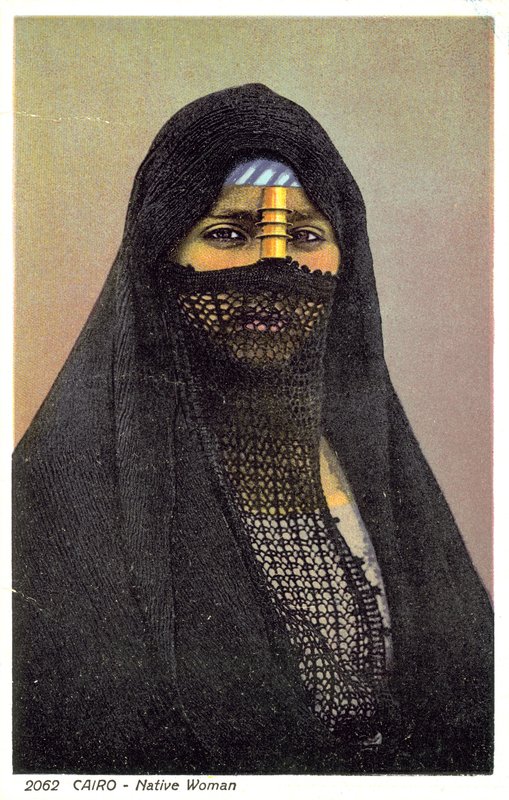 Egyptská žena (barevné foto) od English Photographer