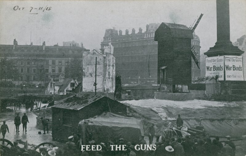 Feed The Guns od English Photographer