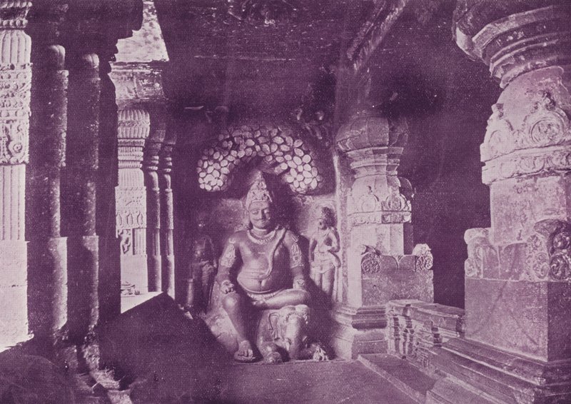 Postava Indry, Ellora Caves od English Photographer