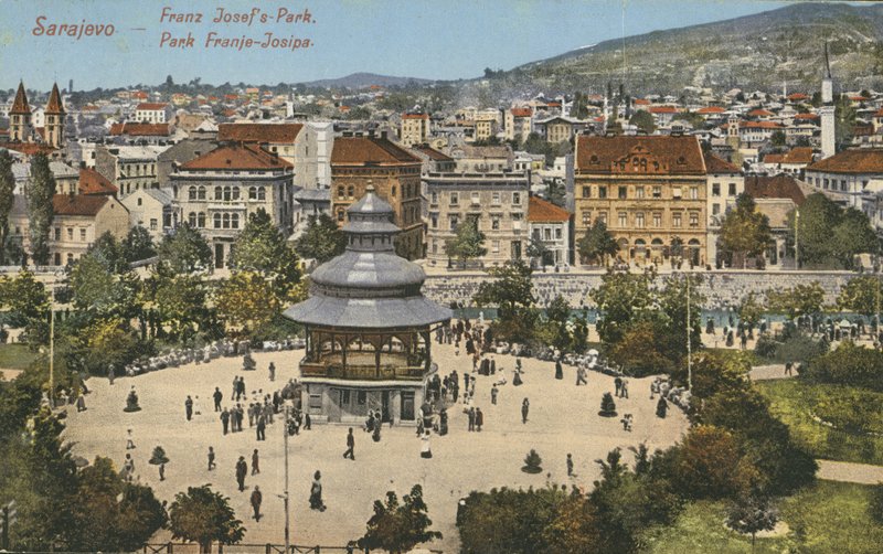 Park Franze Josefa, Sarajevo (barevné foto) od English Photographer